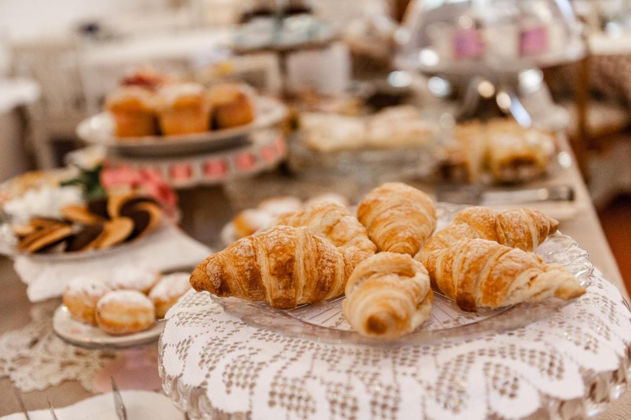 Giardino Della Pieve Relais- Adult Only Hotel กาสชินา ภายนอก รูปภาพ