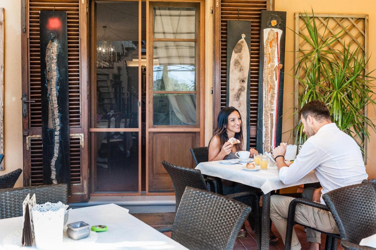 Giardino Della Pieve Relais- Adult Only Hotel กาสชินา ภายนอก รูปภาพ