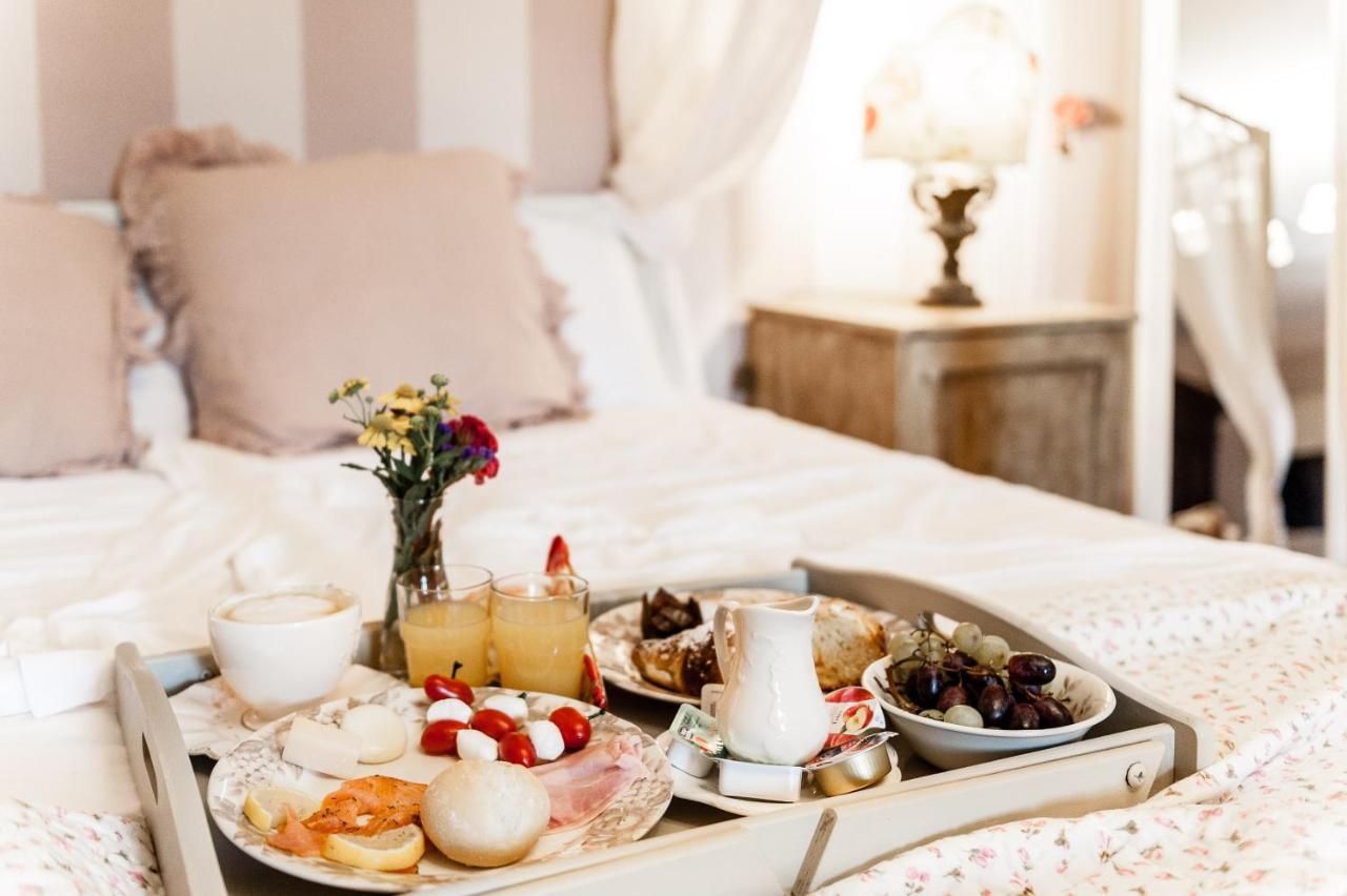 Giardino Della Pieve Relais- Adult Only Hotel กาสชินา ภายนอก รูปภาพ
