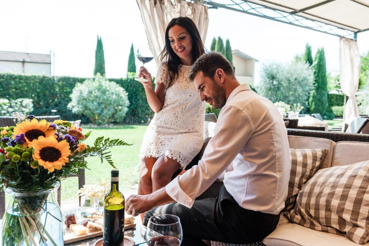 Giardino Della Pieve Relais- Adult Only Hotel กาสชินา ภายนอก รูปภาพ