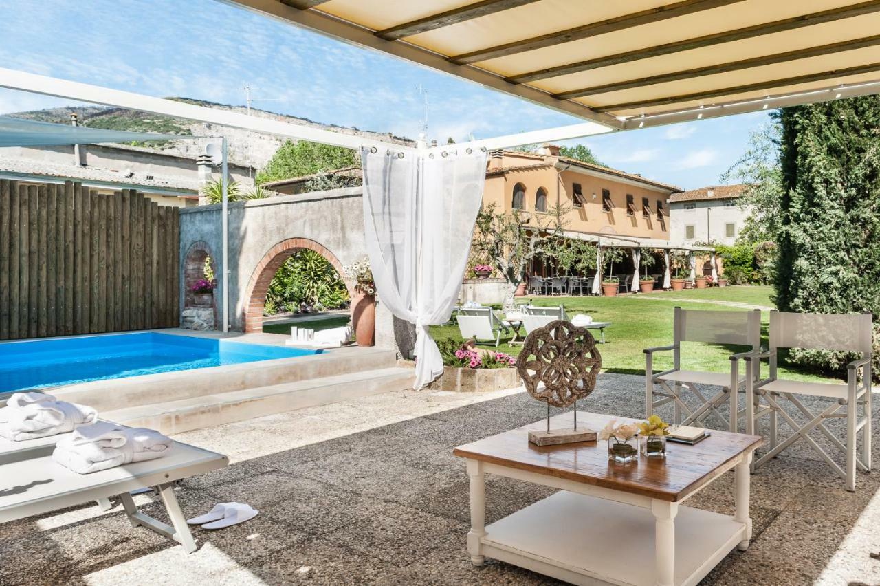 Giardino Della Pieve Relais- Adult Only Hotel กาสชินา ภายนอก รูปภาพ